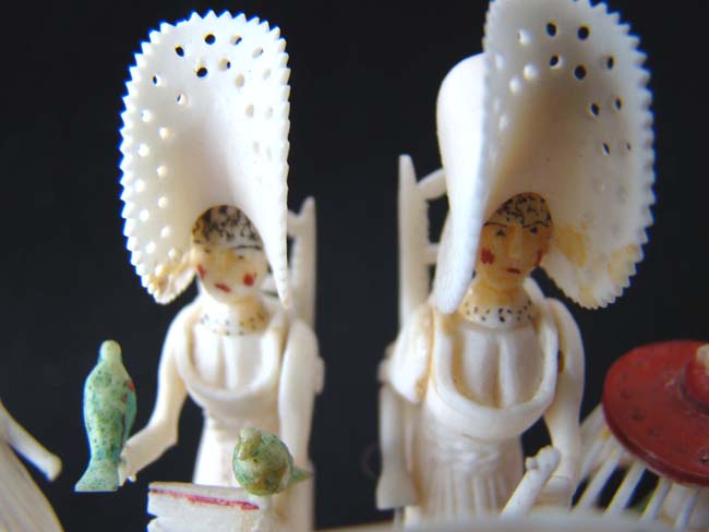 An Absolutely Amazing French Napoleonic War period Prisoner-of-War bone 'Spinning Jenny' circa 1795-1810 — image 2